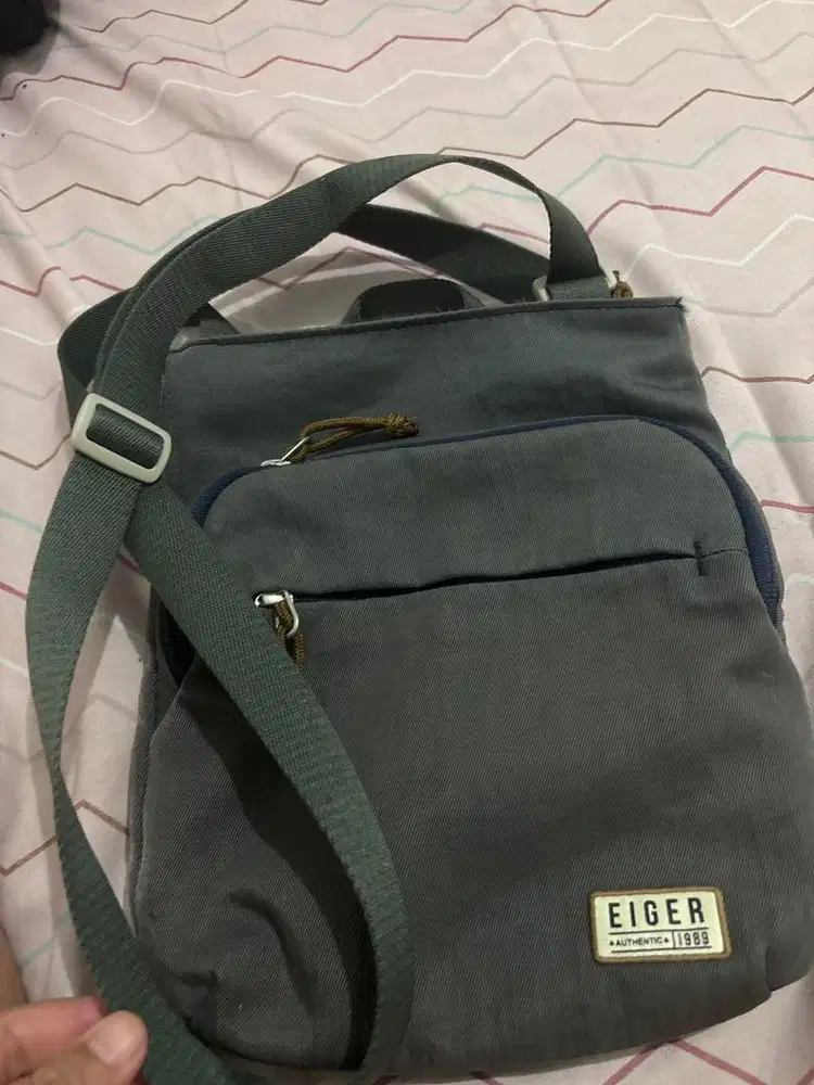 Tas monoka original harga bisa dilihat diwebsitenya