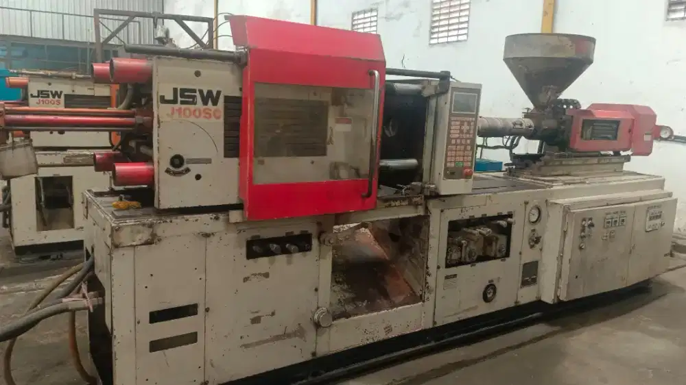 Mesin Injection Bahan Plastik