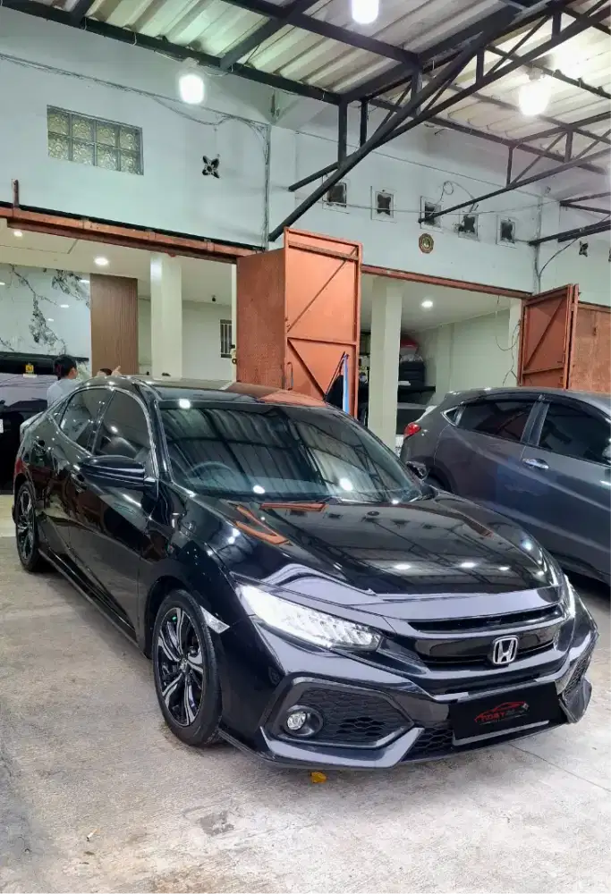Honda Civic Turbo Hatchback 2017 bekas murah