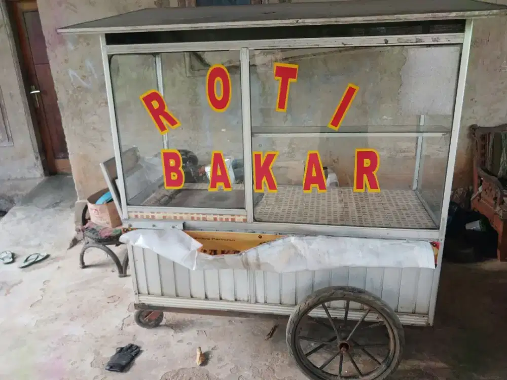 Gerobak roti bakar