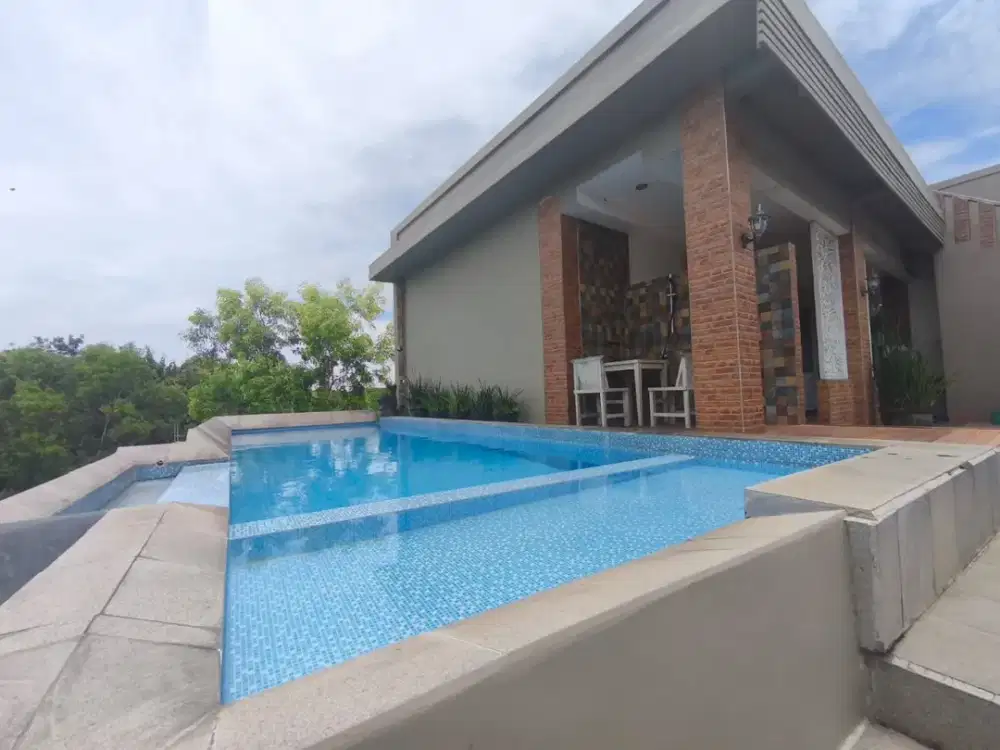 Dijual Guesthouse + Tempat Usaha di Jalan Utama Goa Gong, Jimbaran.