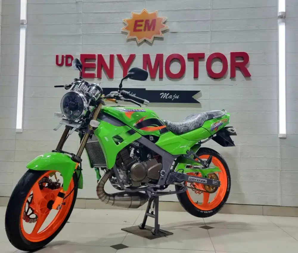 UD ENY MOTOR - Kawasaki Ninja KIS thn 2003 super