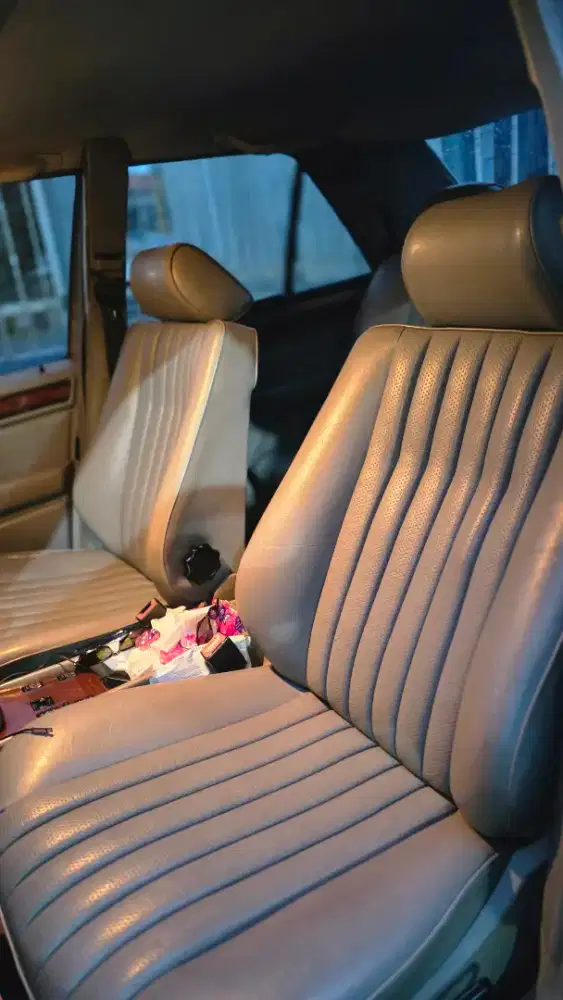 MERCEDES BENZ W124 300E M/T SIAP MUDIK