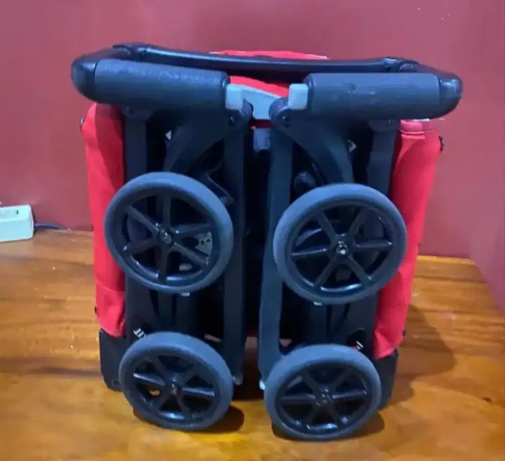 Mau Di Jual Stroller Merk Pockit Msh Normal Semua Nya