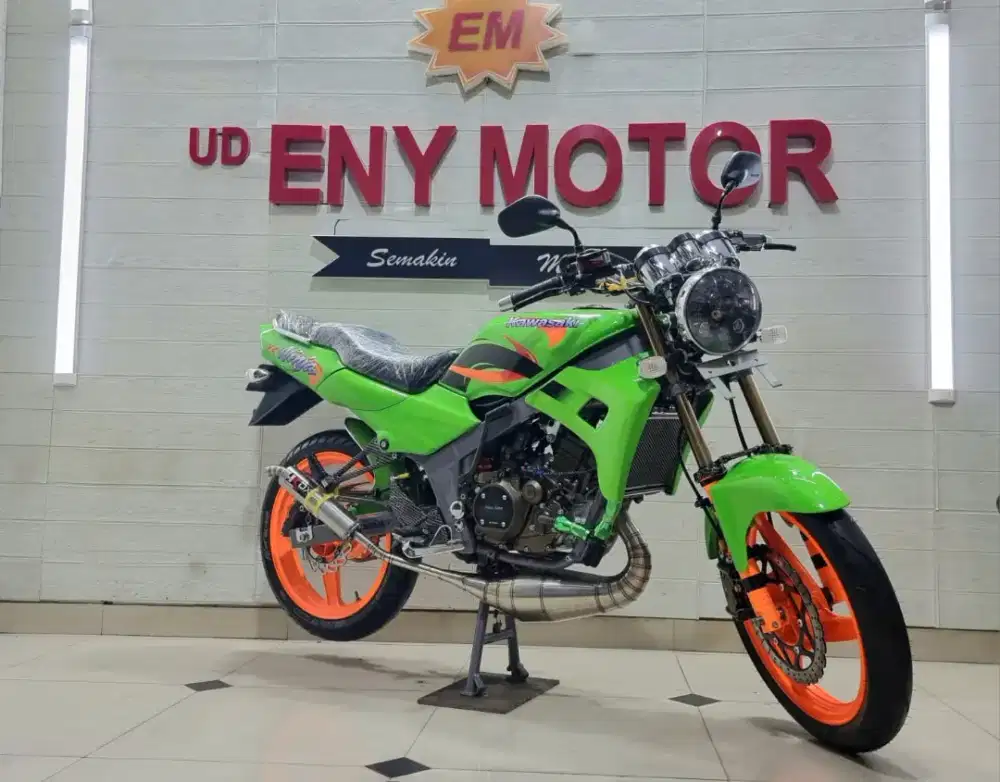 UD ENY MOTOR - Kawasaki Ninja KIS thn 2003 modif