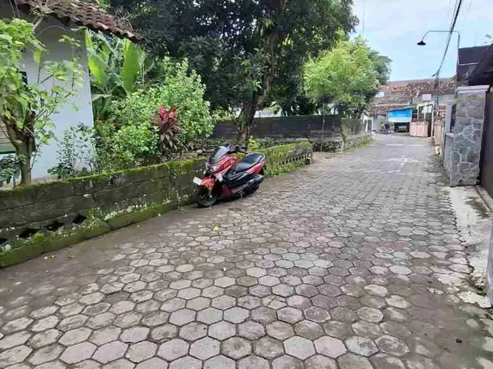dijual tanah istimewa jarang belakang upn jln prumnas seturan
