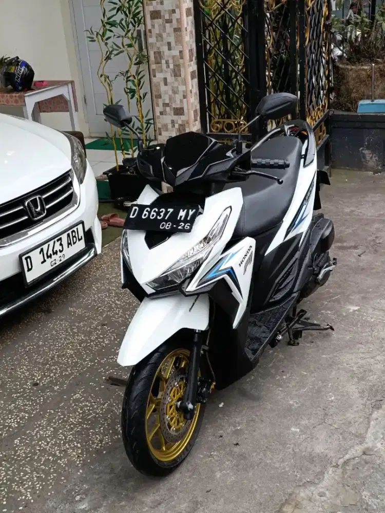 Vario 125 tahun 2016 pajak isi/tt boleh gan cash lebih bagus