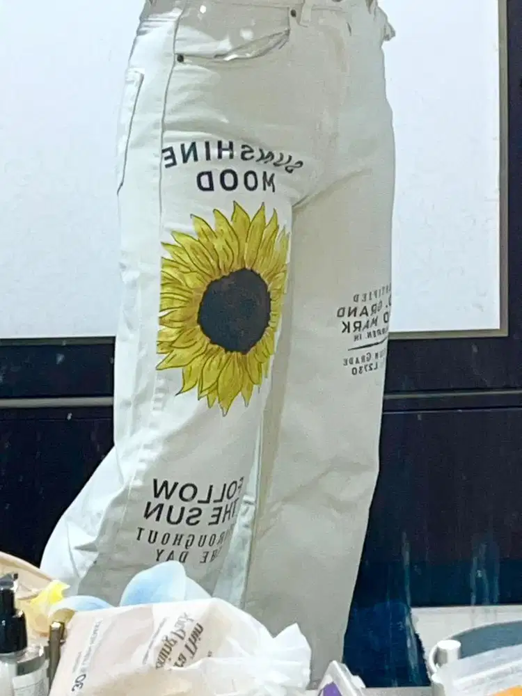 Celana Jeans Stradivarius