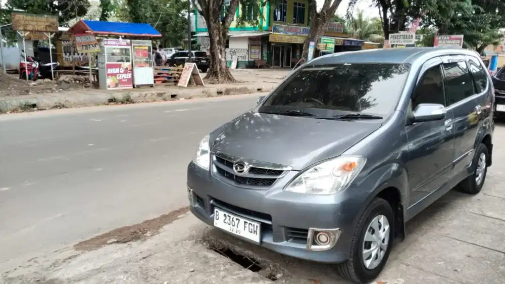 Xenia Xi Matic 2011 pajak On