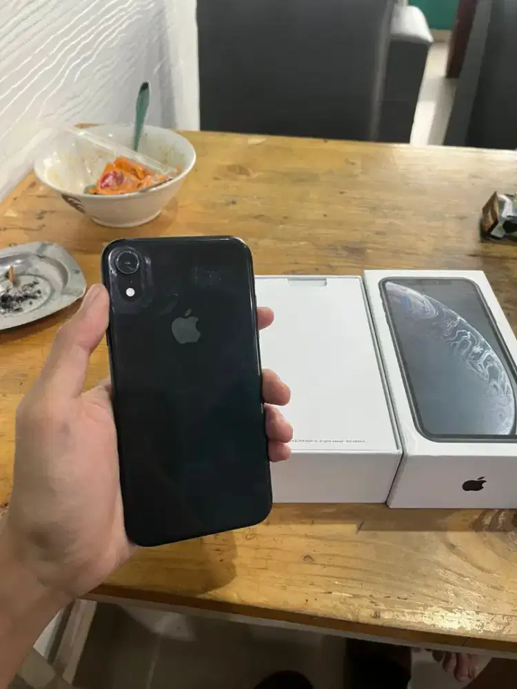 JUAL CEPAT IPHONE XR 128GB INTER FULLSET