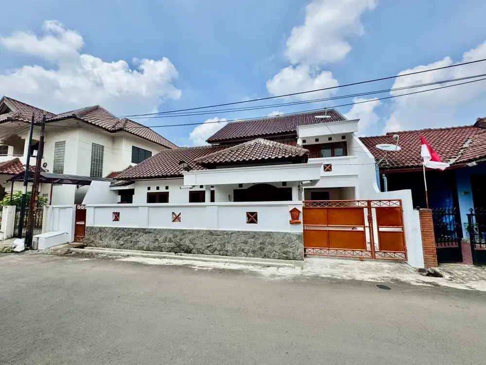 Rumah besar disewakan murah