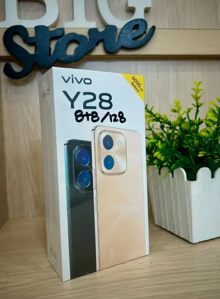 Vivo Y28 8/128gb green New. Belum aktivasi.