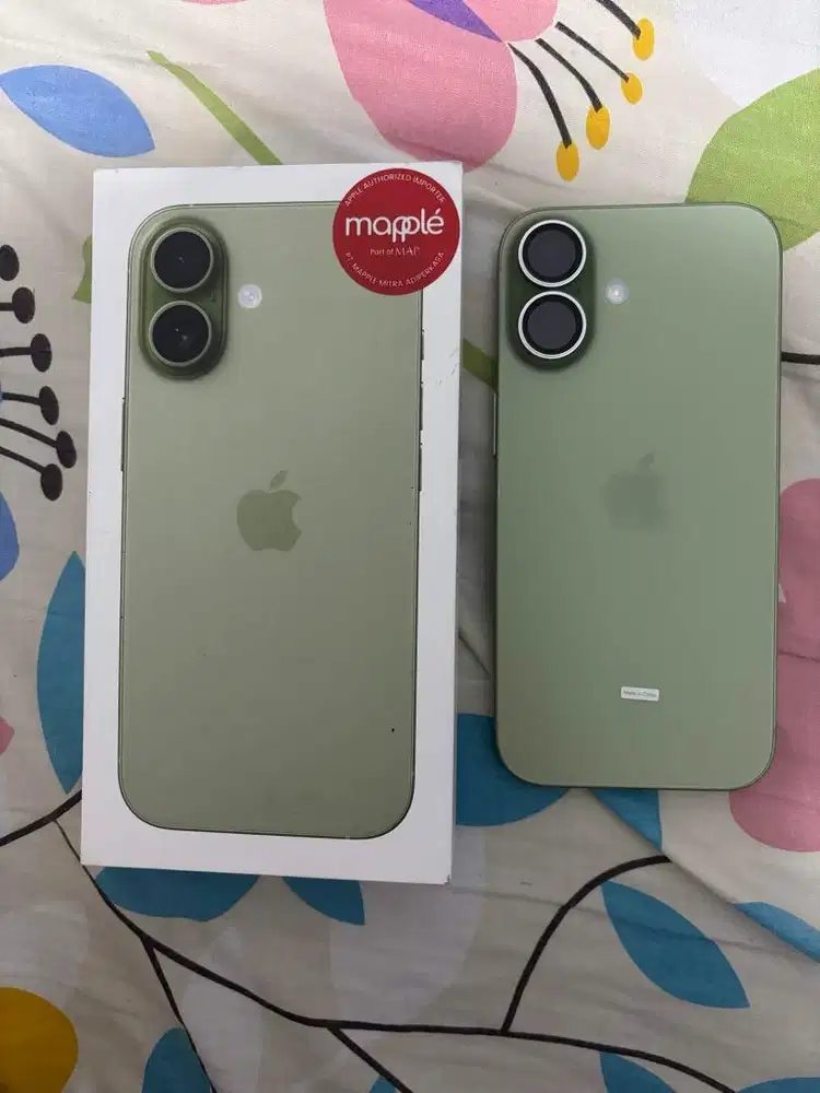 Iphone 17 256GB Sage (Warna langka)