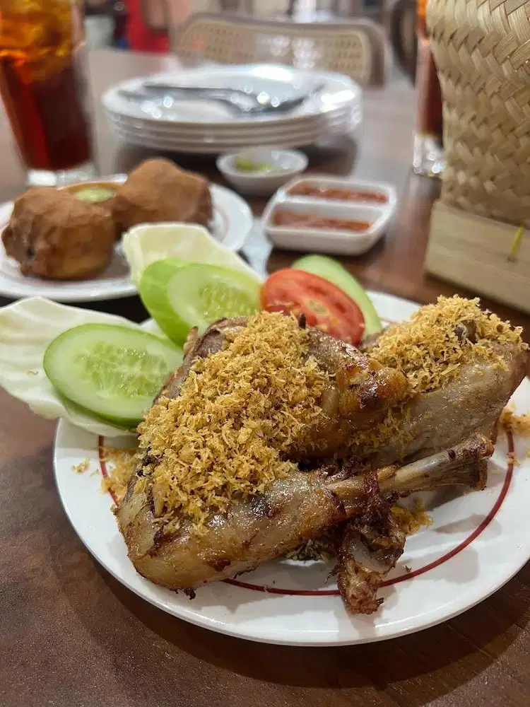 Lowongan Staff Restoran