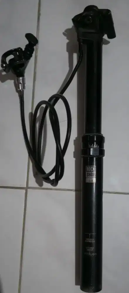 Jual seatpost hidrolik merek rock shox 31.6