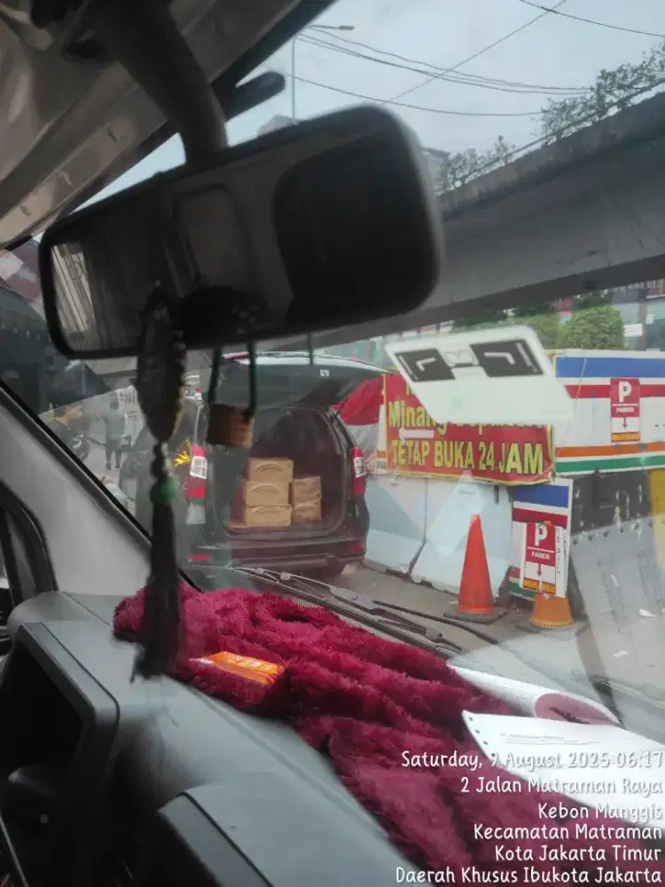 Admin dan Driver Angkutan online Lalamove Deliveree