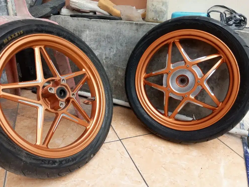 Vleg Vrossi Gen 2 khusus koj