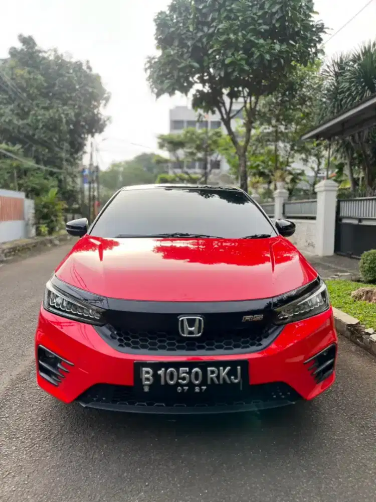 Honda city hatchback RS at low km istimewa siap pakai