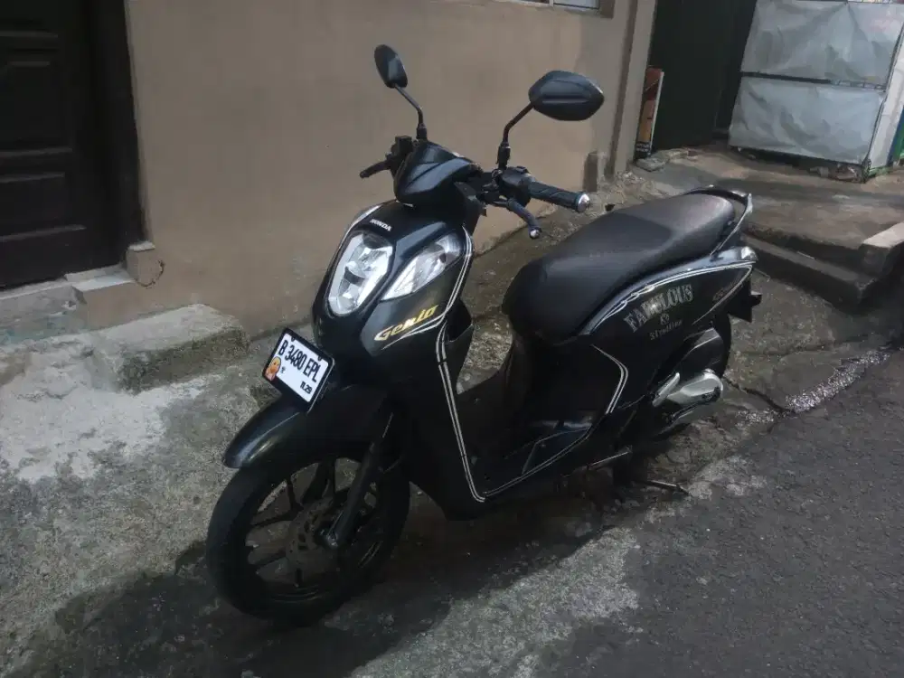 Dijual Motor Honda Genio ss lengkap motor sehat siap pakai