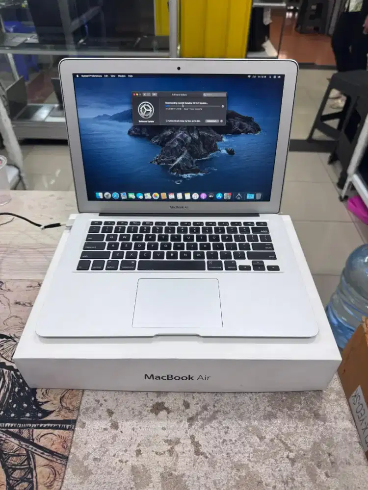 MACBOOK AIR 2013 CORE I5 4/256 GB SECOND FULLSET IBOX