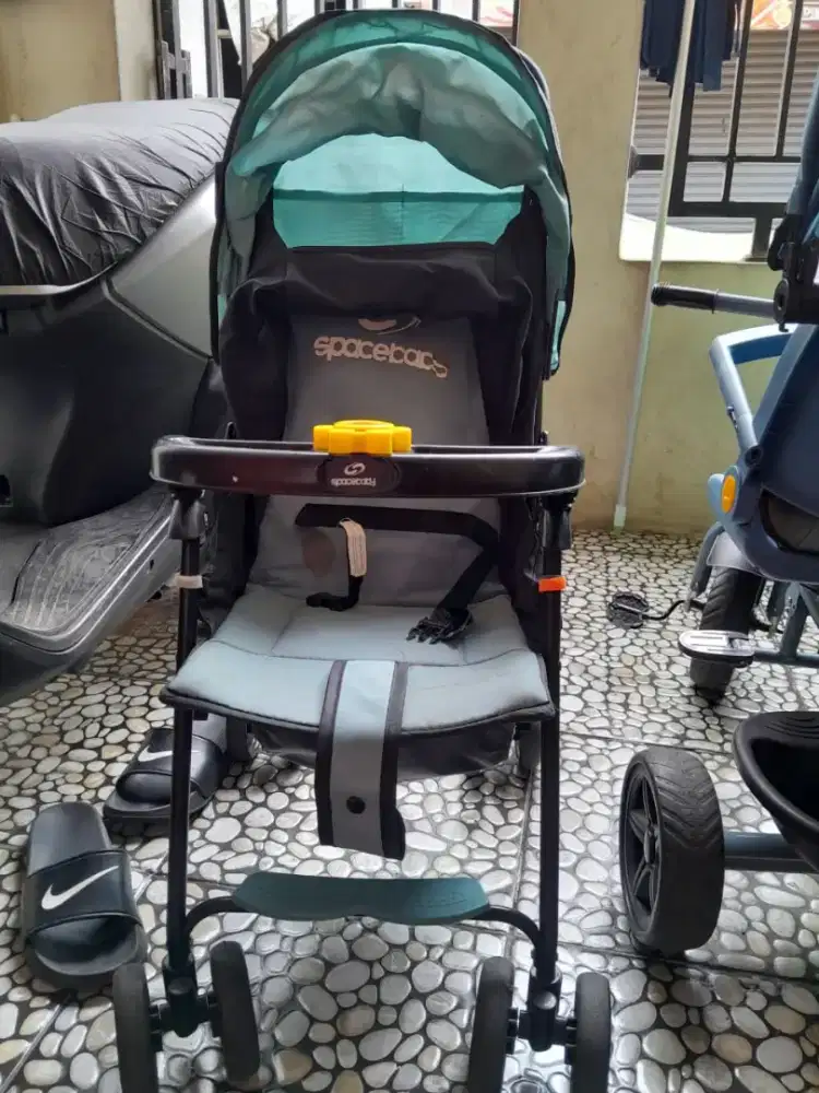 Dijual stroler bayi bekas