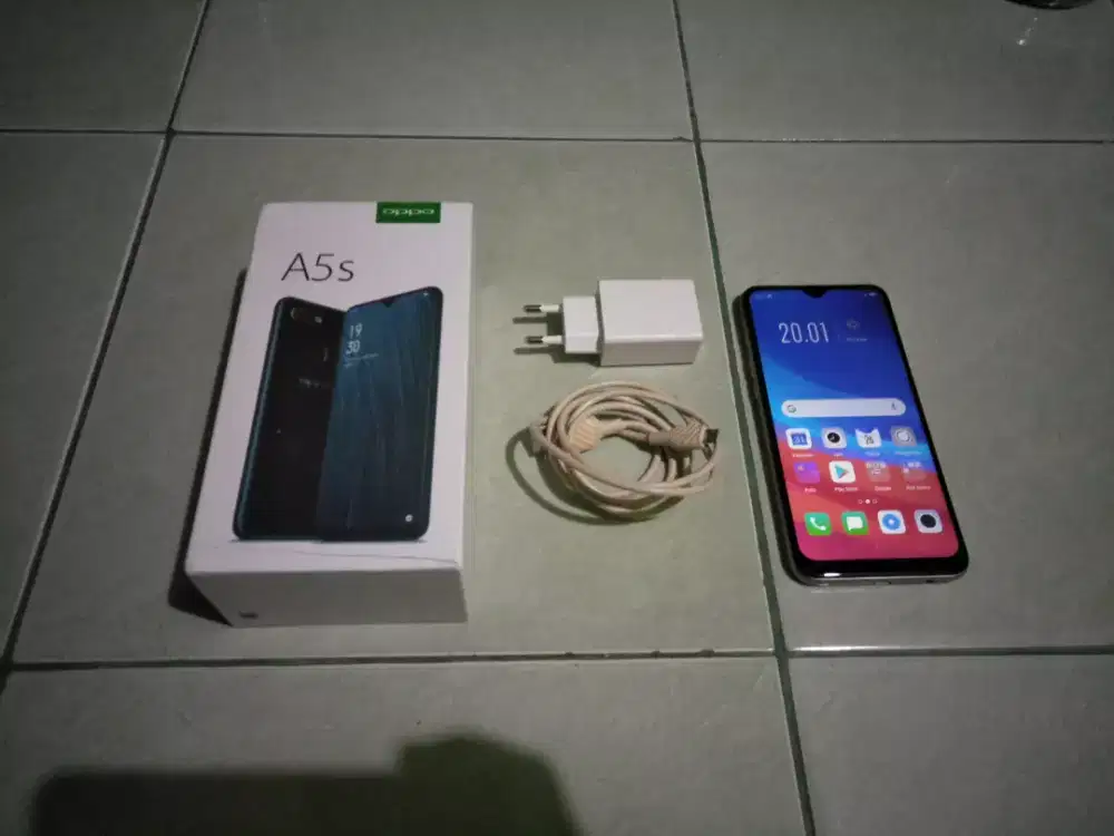 Hp oppo A5S ram 6gb dan 4G normal lengkap buat tiktok/youtube lancar