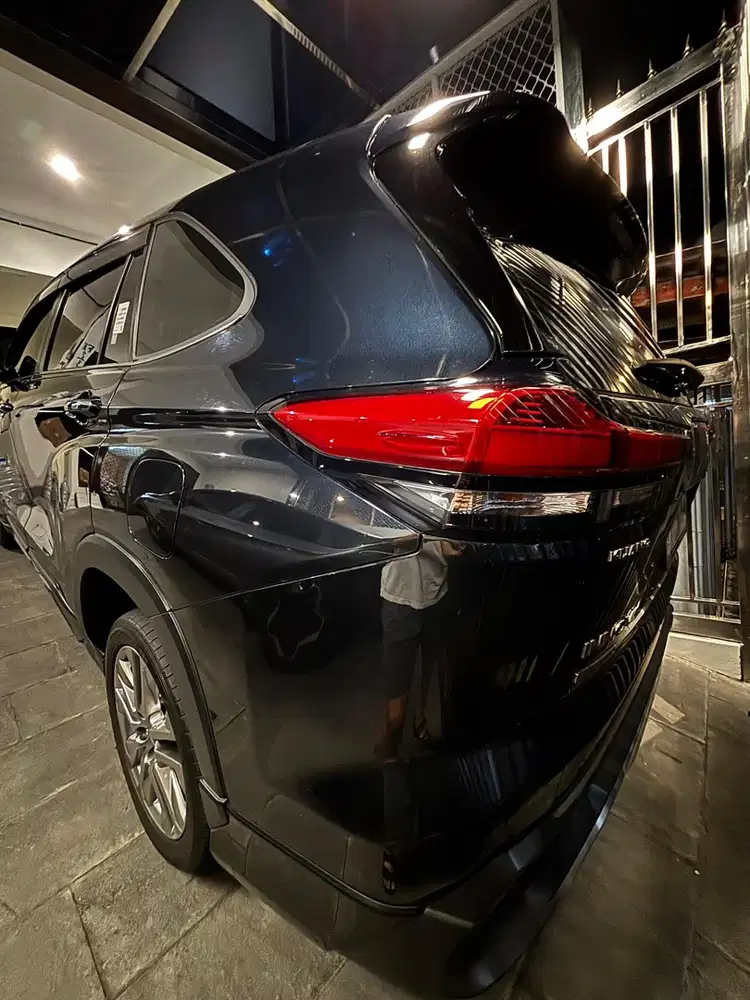 Toyota Kijang Innova Zenix 2023 Hybrid TSS Modelista