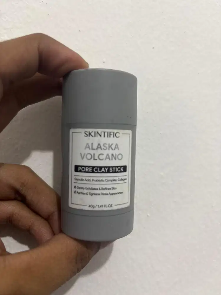 Buat yg mau, bisa ambil gratis, isi kream wajah masih penuh untuk pria