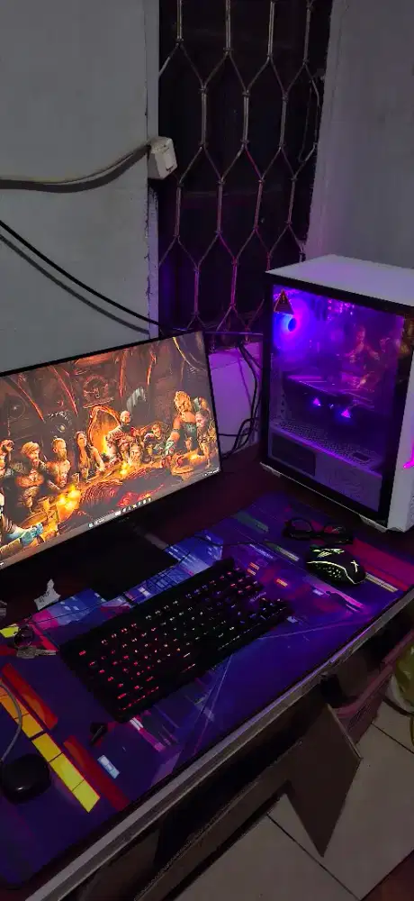 Menjual PC dengan spesifikasi AMD Ryzen 5 5600 dan RX 6600 XT