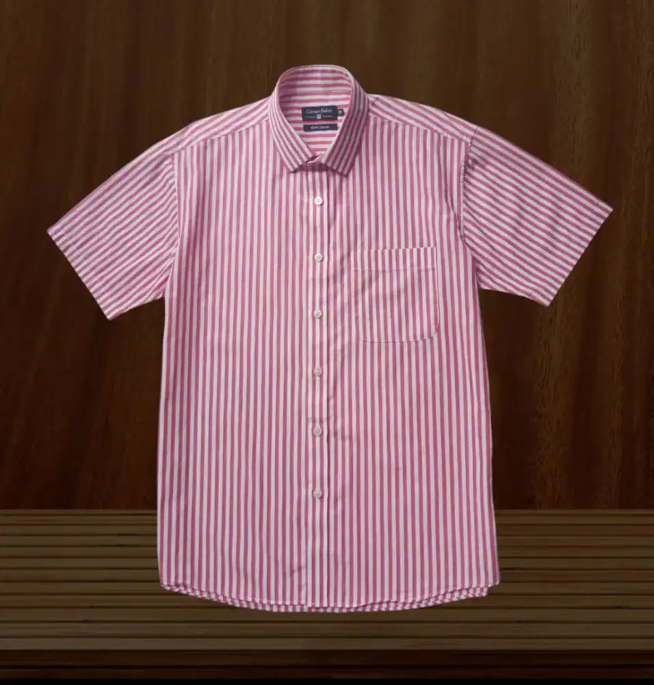 KEMEJA GIOVEN KELVIN MOTIF SALUR, SIZE : L (LD110-112, P73)