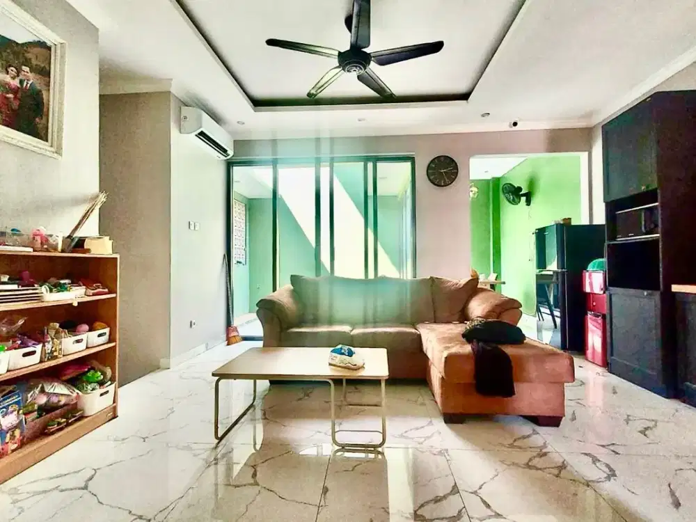 RUMAH BAGUS MURAH FURNISHED SIAPHUNI KOTA WISATA CIBUBUR JAKARTA TIMUR