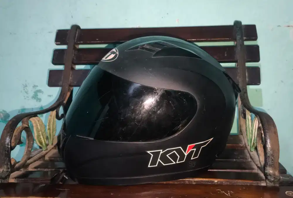 KYT R10, pls jgn cuma dilihat, chat aja sekalian tanya