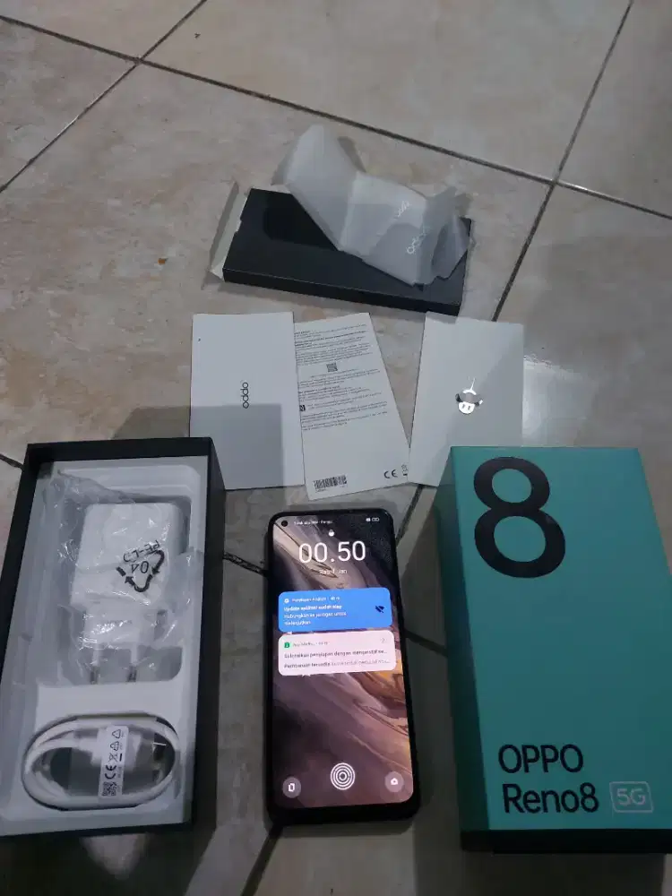 oppo reno 8 5G 8/256gb lengkap