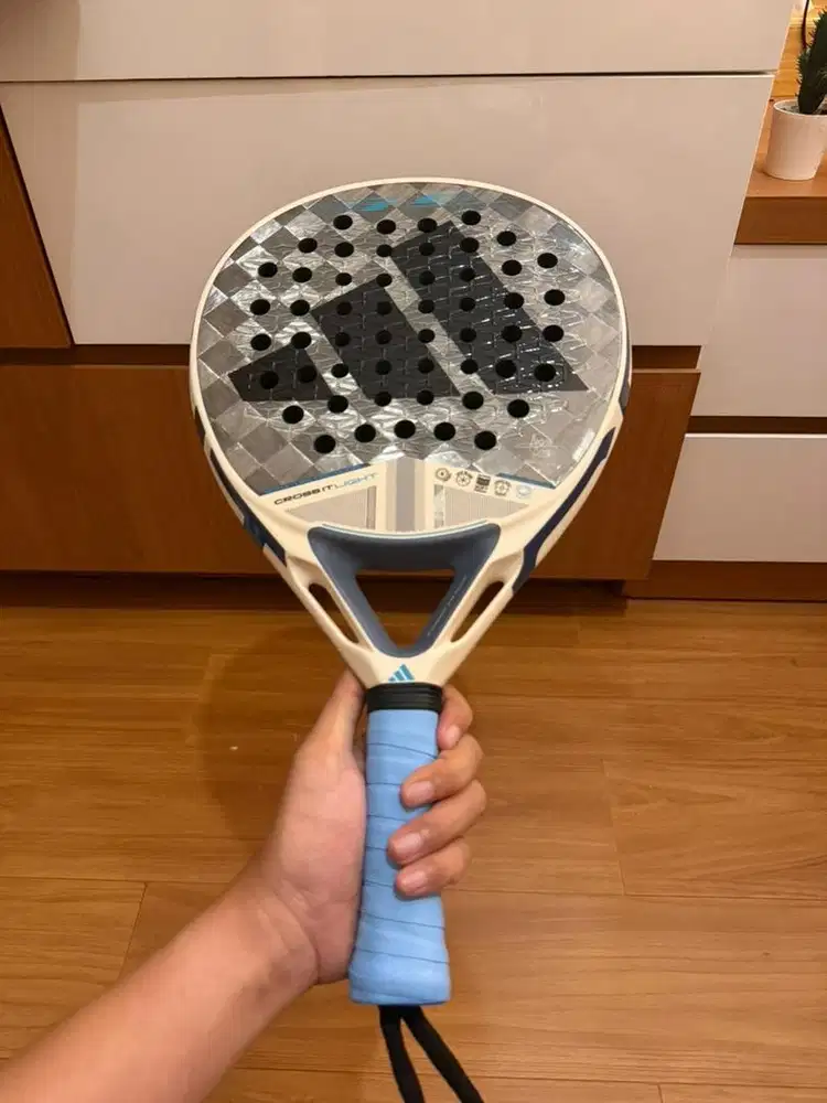 Raket Padel Adidas Cross It Light 3.4 Marta Ortega 2025