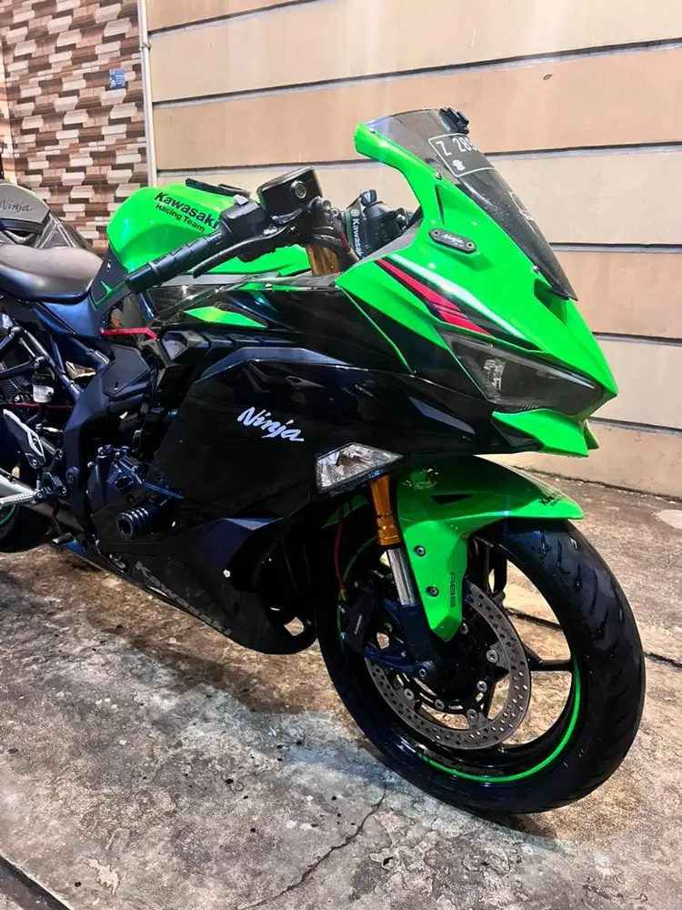 ZX 25RR ABS SE KRT QS 2022