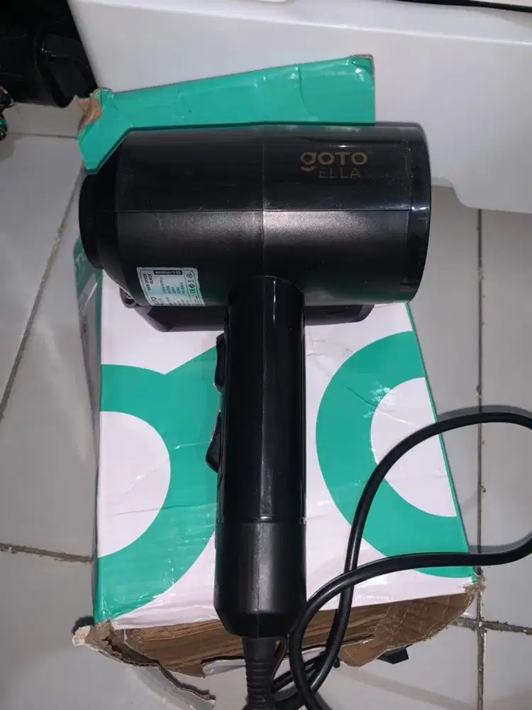 Hair dryer goto bekas