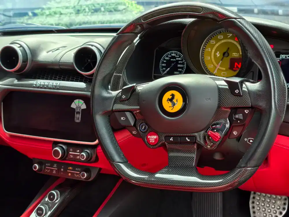 FERRARI PORTOFINO NIK 2019 LIKE NEW SUPER LOW KM