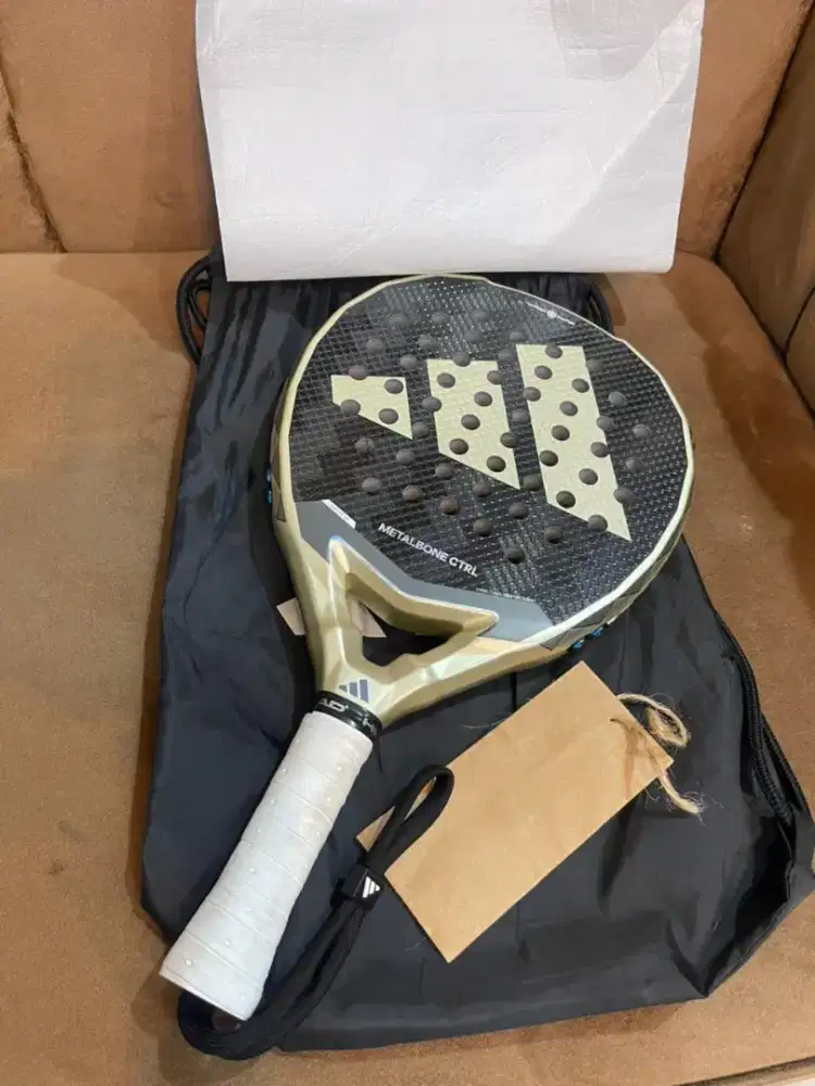 Raket Padel Adidas Metalbone CTRL 3.4 Like New