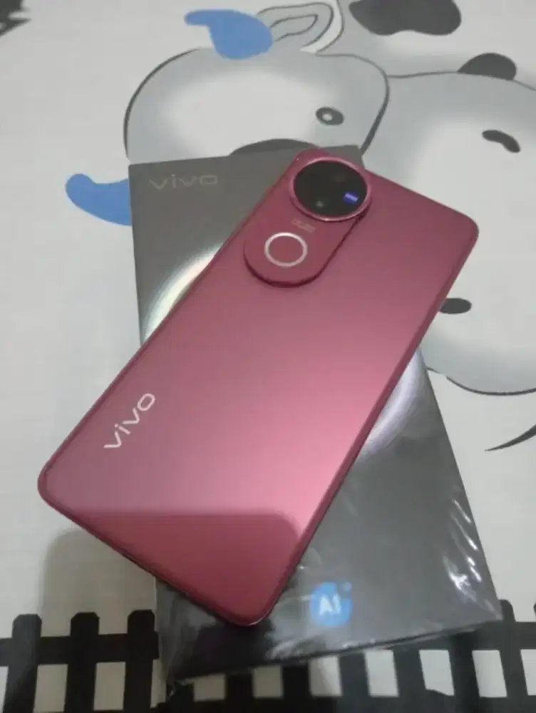 Vivo V50 5G 12/256 Garansi Resmi