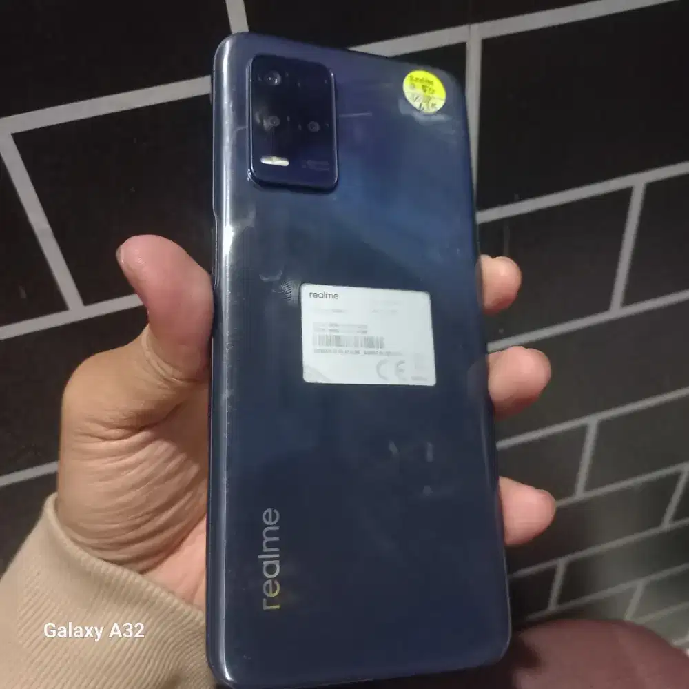 Realme 8 5G nfc 8/128 no minus