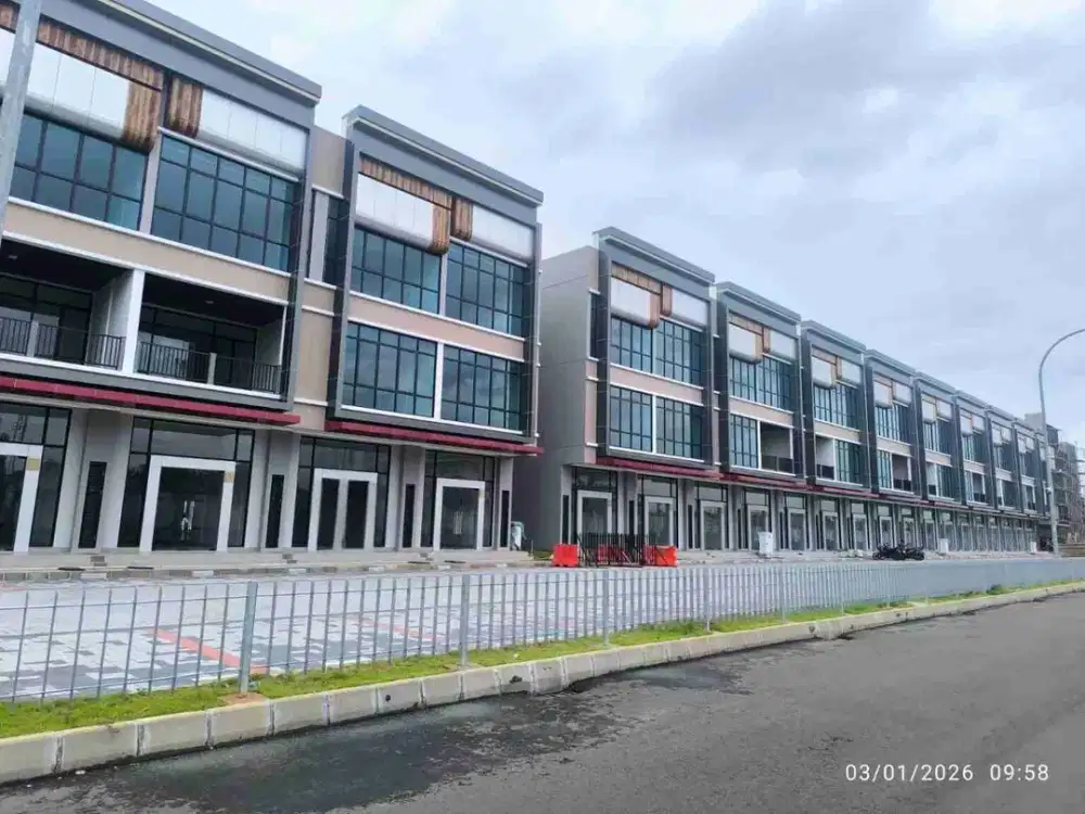 Disewakan Ruko CRYSTAL Hadap Jalan Raya Summarecon Bekasi