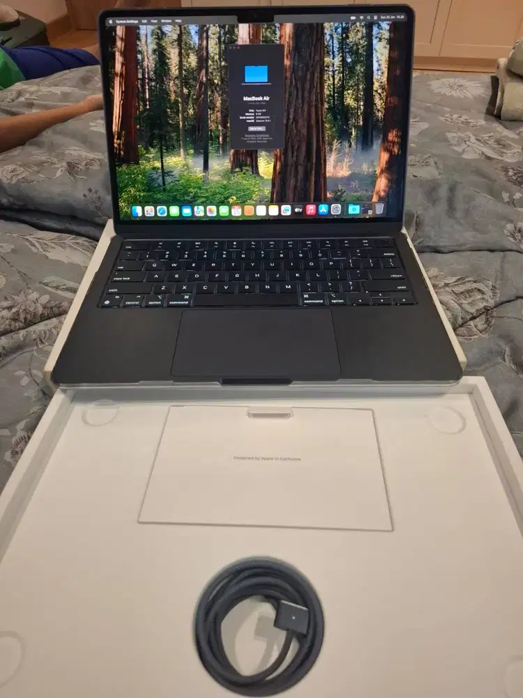 Apple Macbook Air M3 8/256Gb