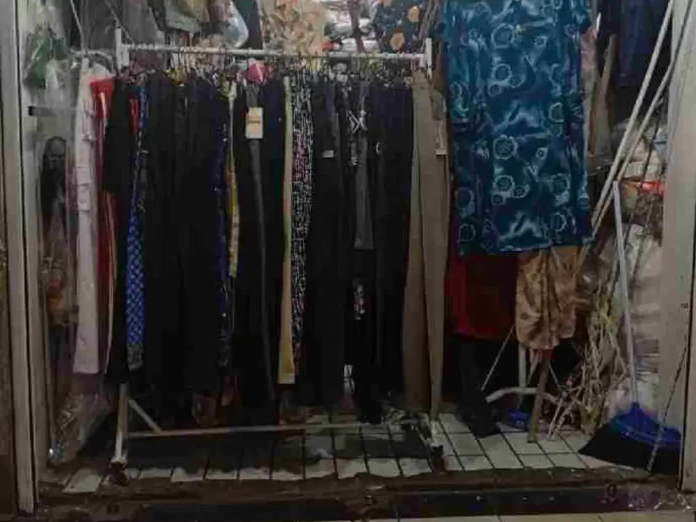 JUAL TOKO PASAR KEBAYORAN LAMA LT DASAR – LOKASI RAMAI DEKAT STASIUN