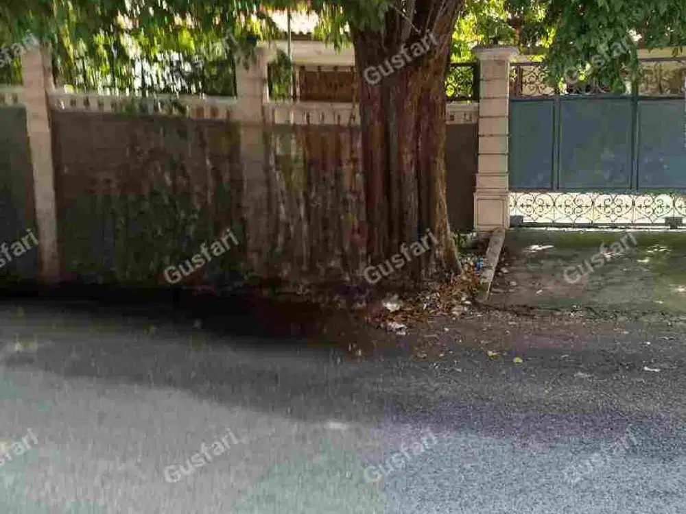 DISEWAKAN RMH COCOK BUAT RESTO, CAFE,KLINIK, KANTOR. PUSAT KOTA JL. OPAK SURABAYA