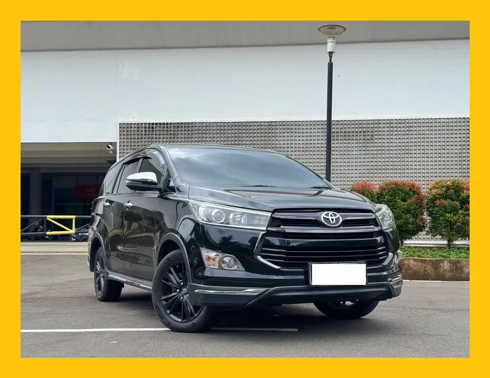 [CASH] Toyota Innova Venturer 2.4 Diesel A/T 2017