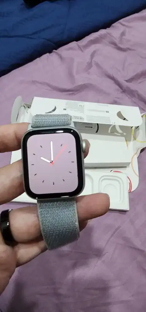 apple watch SE gen 2 2024 44mm