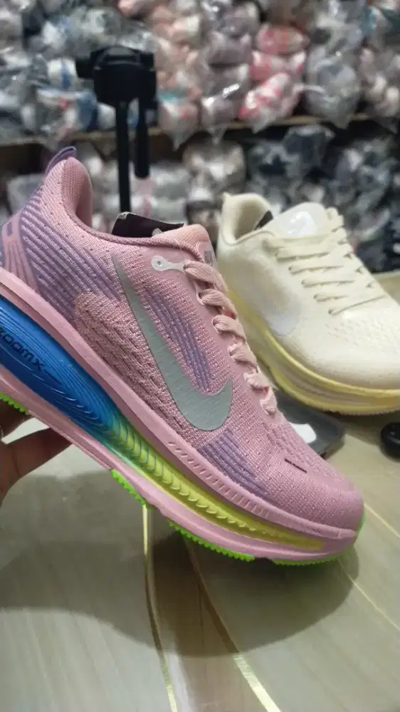 Di butuhkan hostlive cew/cwo