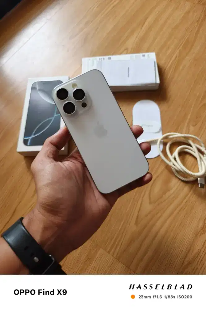 IPhone 16 Pro 256Gb Resmi ibox garansi aktif fullset oryginal lengkap