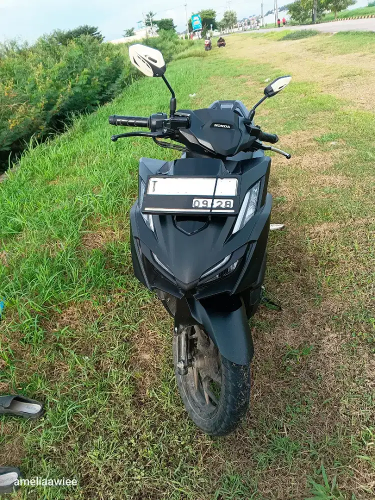 Jual motor Vario 160 ABS 2023
