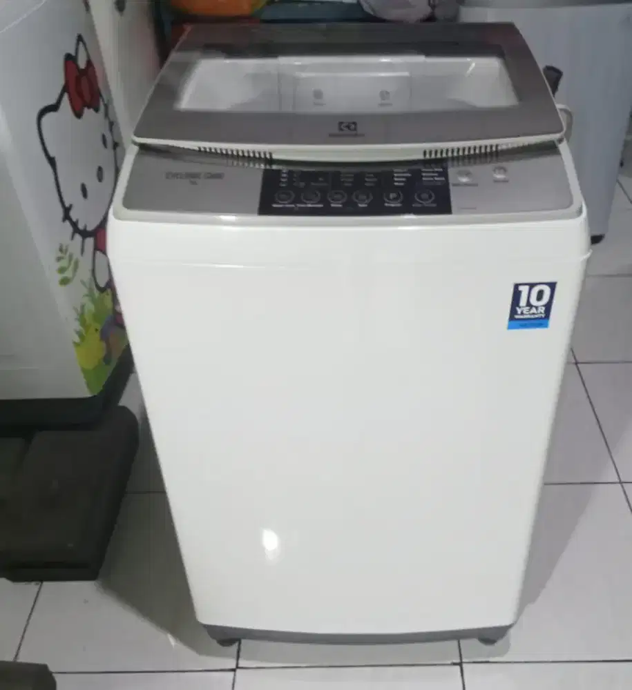 Mesin cuci Electrolux 9 kg